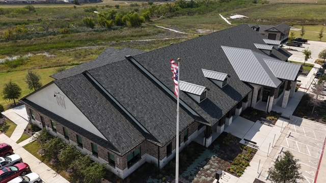 D & H Roofing Inc - Austin